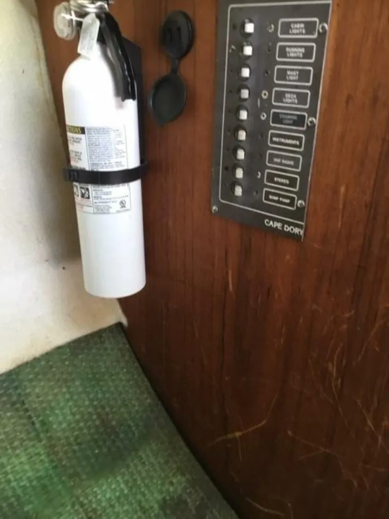 Slide: The Image of Tartan 33 1979 - 5539744