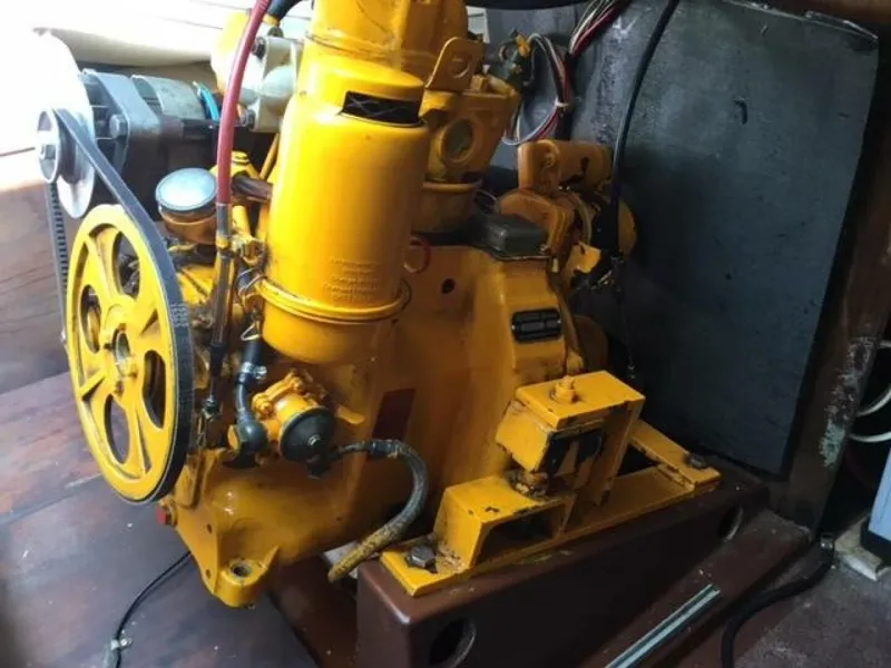 Slide: The Image of Tartan 33 1979 - 5539745