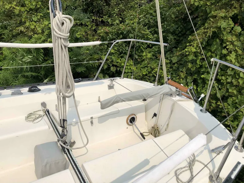 Slide: The Image of Tartan 33 1979 - 5539731