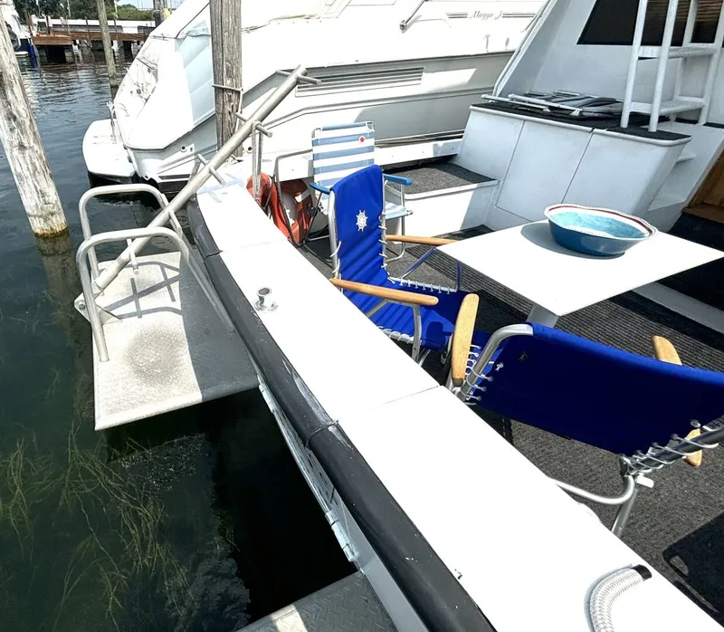 Slide: The Image of Davidson 48 Sportfish 1987 - 5534897