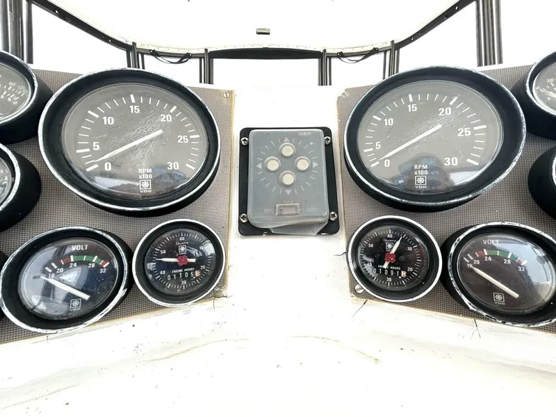 Slide: The Image of Davidson 48 Sportfish 1987 - 5534906