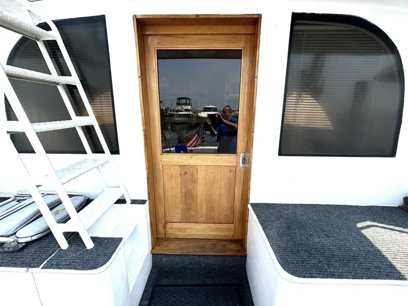 Slide: The Image of Davidson 48 Sportfish 1987 - 5534932