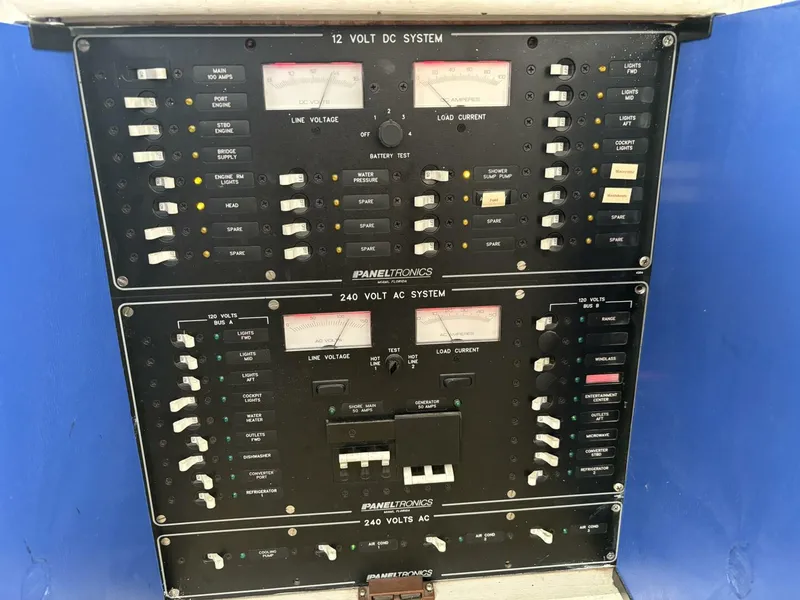 Slide: The Image of Davidson 48 Sportfish 1987 - 5534939