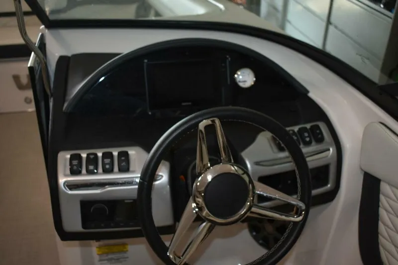 Slide: The Image of Regal 23 OBX 2021 - 5534724