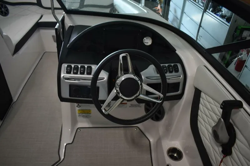 Slide: The Image of Regal 23 OBX 2021 - 5534725