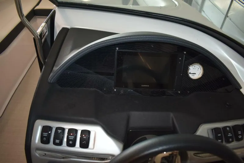 Slide: The Image of Regal 23 OBX 2021 - 5534726