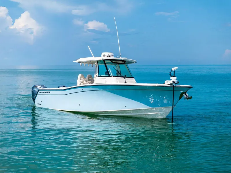 Slide: The Image of 2022 Grady-White 336 Canyon - Starboard 3/4 Bow - 5540909