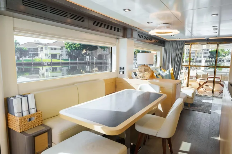 Slide: The Image of Sirena 64 2020 - 5603887