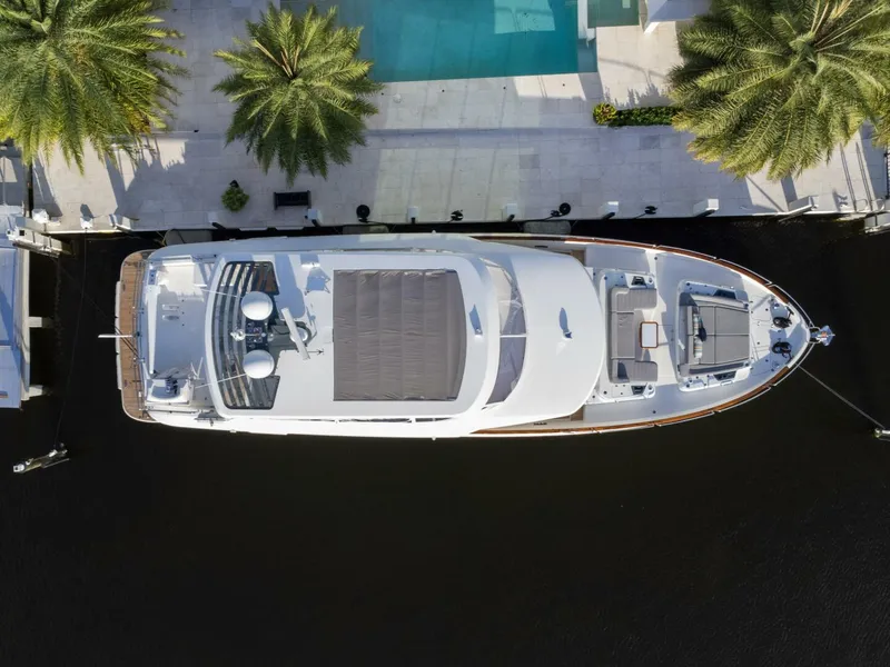 Slide: The Image of Sirena 64 2020 - 5603879