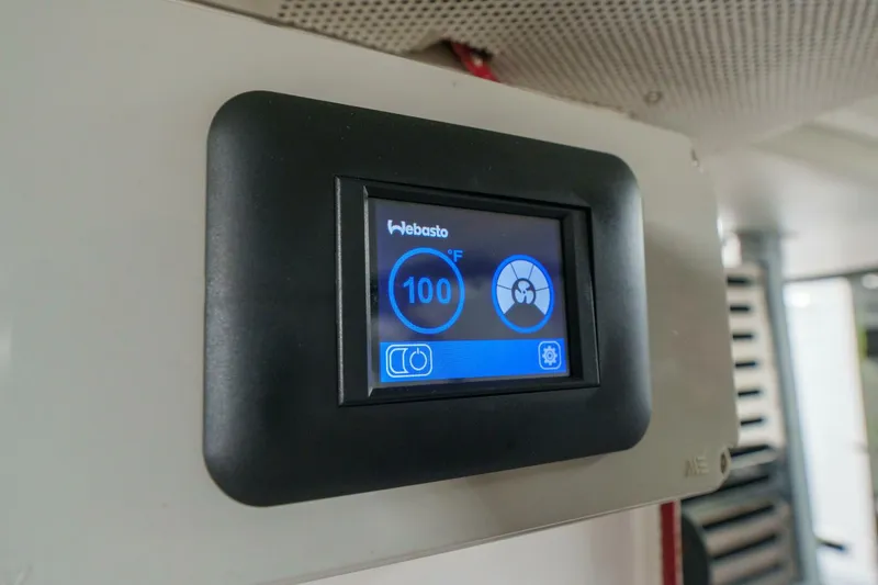 Slide: The Image of Sirena 64 2020 - 5603924