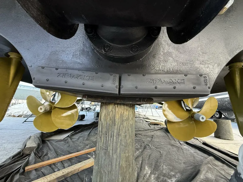 Slide: The Image of Sirena 64 2020 - 5603984