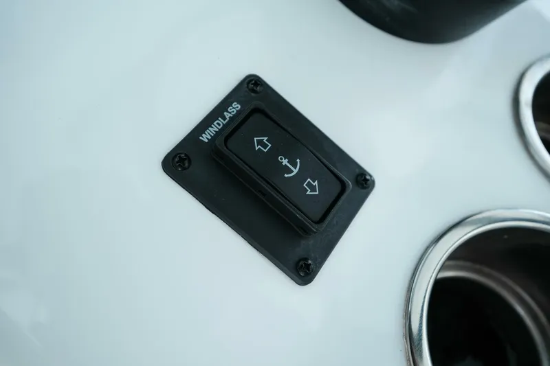 Slide: The Image of 2023 Freeman 42 LR - 5548169