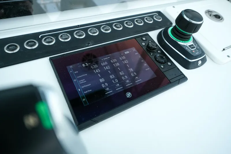 Slide: The Image of 2023 Freeman 42 LR - 5548172