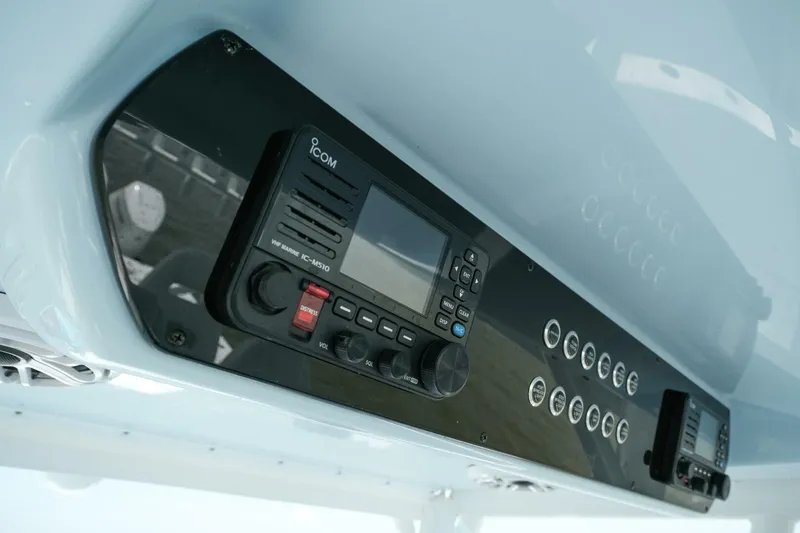 Slide: The Image of 2023 Freeman 42 LR - 5548195