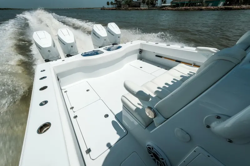 Slide: The Image of 2023 Freeman 42 LR - 5548239