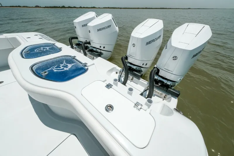 Slide: The Image of 2023 Freeman 42 LR - 5548248