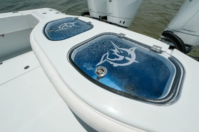 Slide: The Image of 2023 Freeman 42 LR - 5548249