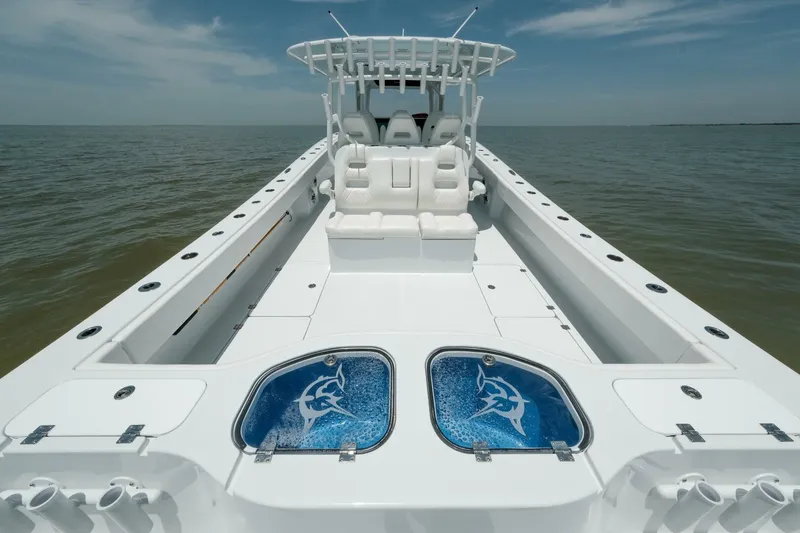 Slide: The Image of 2023 Freeman 42 LR - 5548255