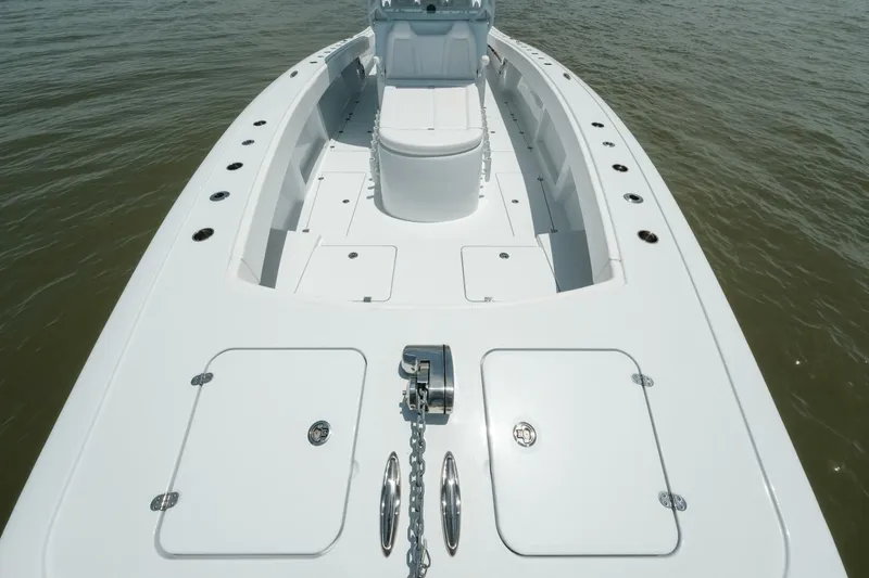 Slide: The Image of 2023 Freeman 42 LR - 5548263