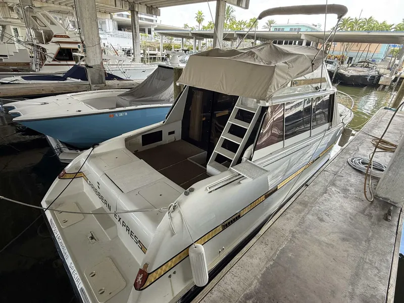 Slide: The Image of Custom 38 Custom 1984 - 5586441