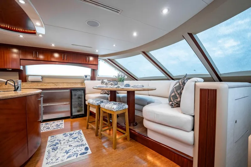 Slide: The Image of Lazzara Yachts 80 EB 2003 - 5607485