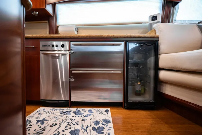 Slide: The Image of Lazzara Yachts 80 EB 2003 - 5607487