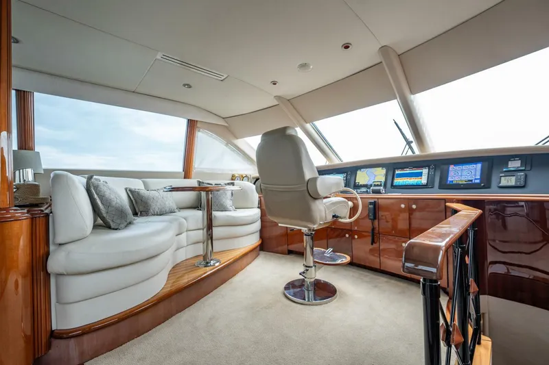 Slide: The Image of Lazzara Yachts 80 EB 2003 - 5607510