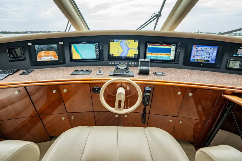 Slide: The Image of Lazzara Yachts 80 EB 2003 - 5607569