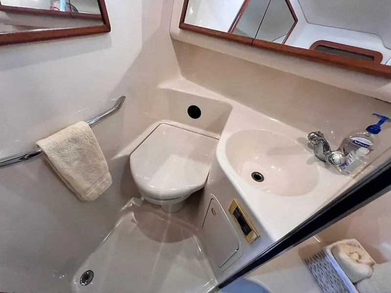 Slide: The Image of 0005303026 - 5535944