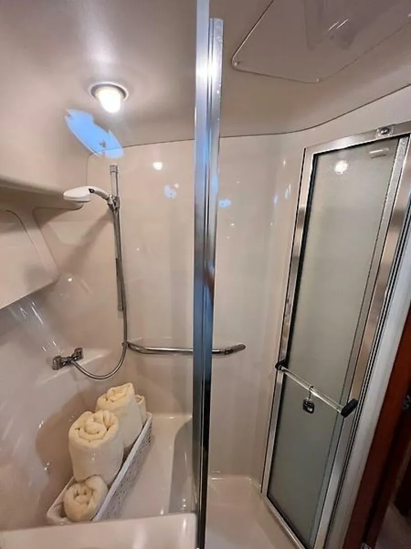 Slide: The Image of 0005302833 - 5535945