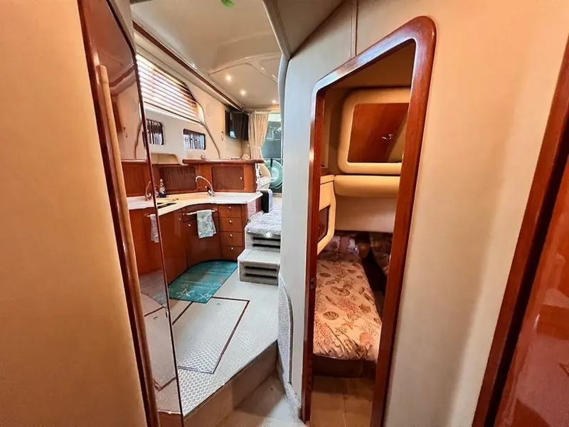 Slide: The Image of 0005302946 - 5535955