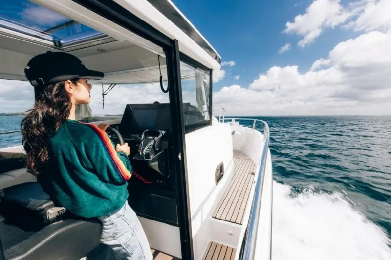 Slide: The Image of Jeanneau 895 Sport S 2 2025 - 5536109