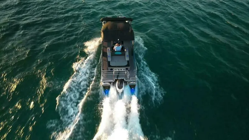 Slide: The Image of Vision V30 2025 - 5536155