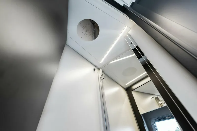 Slide: The Image of 2024 Pershing 6X VIP Shower - 5536234