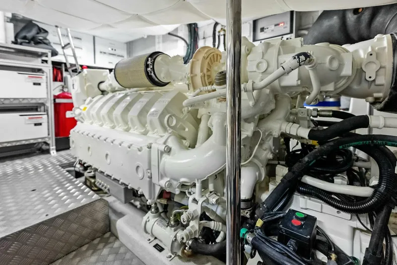 Slide: The Image of 2024 Pershing 6X Engine Room - 5536256