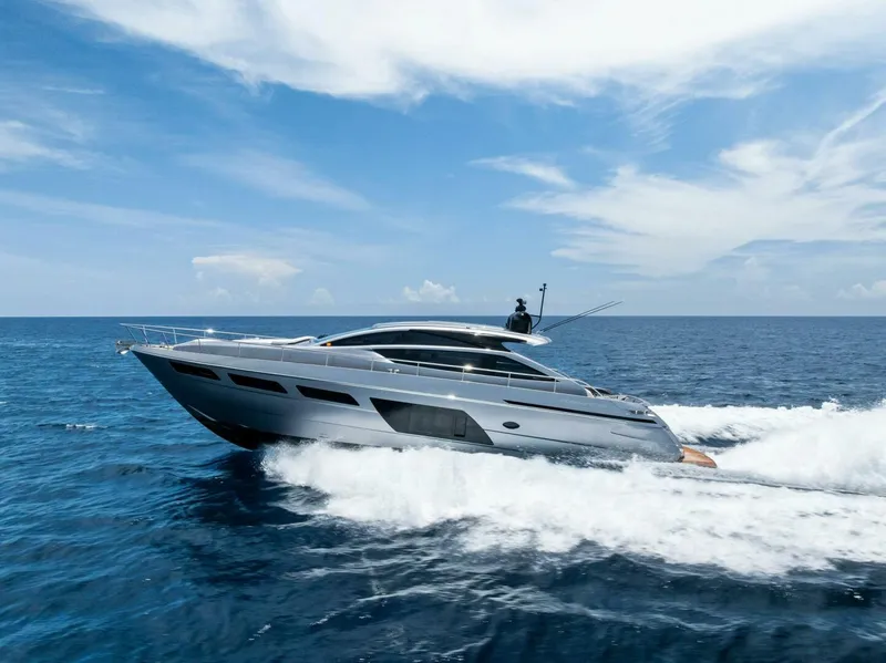 Slide: The Image of 2024 Pershing 6X - 5536267