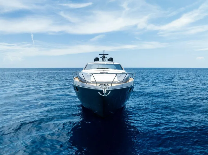 Slide: The Image of 2024 Pershing 6X - 5536277