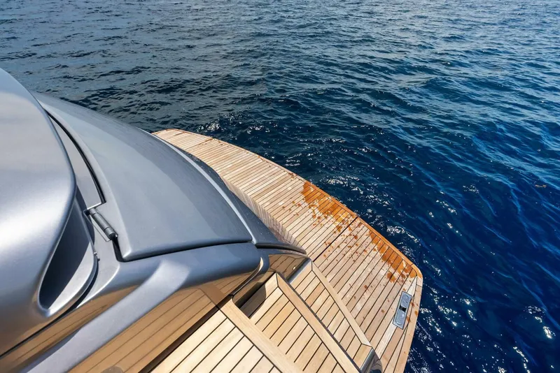 Slide: The Image of 2024 Pershing 6X - 5536206