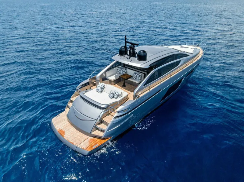 Slide: The Image of 2024 Pershing 6X - 5536281