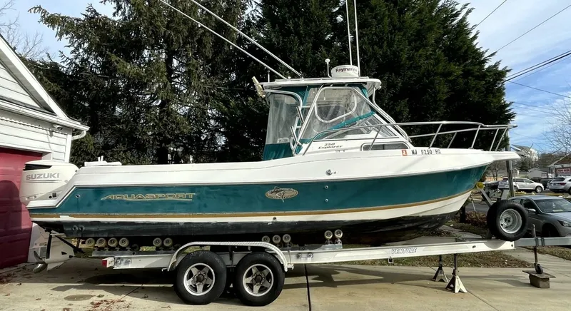 Slide: The Image of Aquasport 250 Explorer 2001 - 7528634