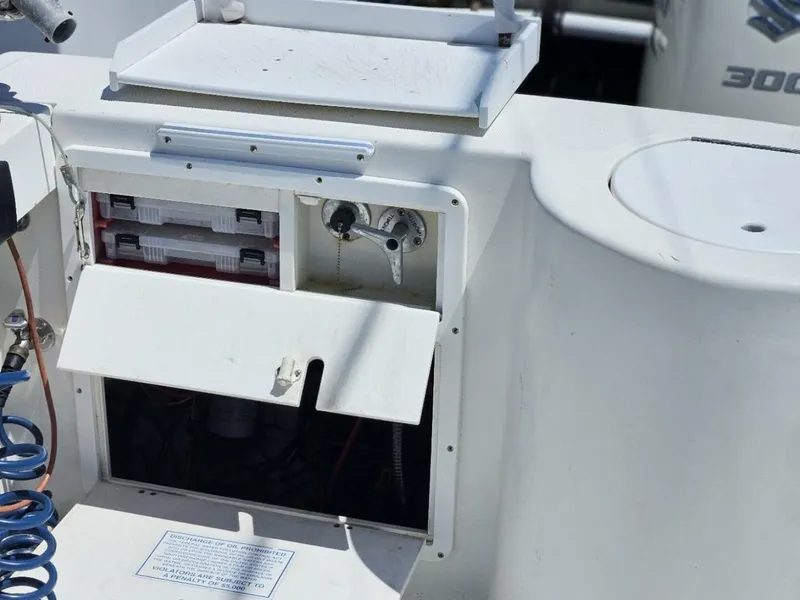 Slide: The Image of Aquasport 250 Explorer 2001 - 5867624