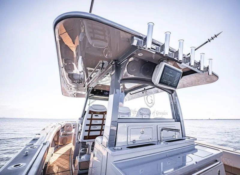 Slide: The Image of HCB 42 Lujo 2023 - 5537608