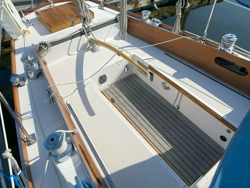 Slide: The Image of Hinckley Yachts Pilot 1964 - 5539317