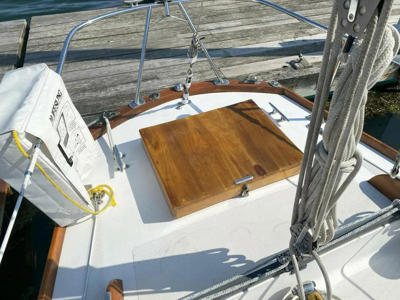 Slide: The Image of Hinckley Yachts Pilot 1964 - 5539318