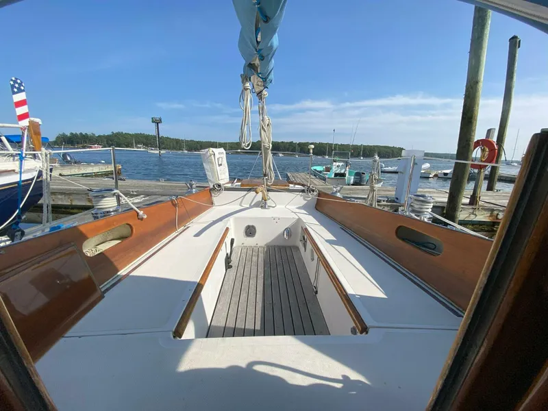 Slide: The Image of Hinckley Yachts Pilot 1964 - 5539341