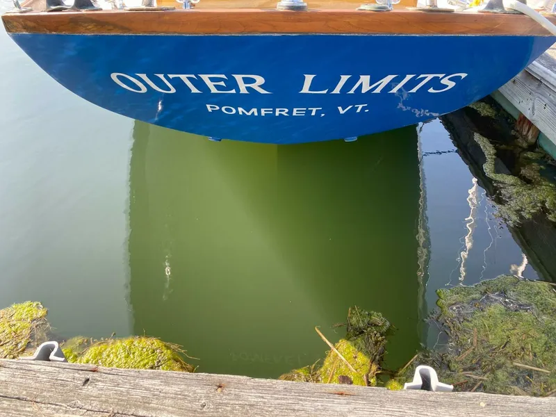 Slide: The Image of Hinckley Yachts Pilot 1964 - 5539347