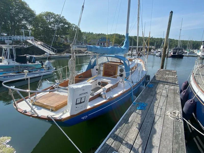 Slide: The Image of Hinckley Yachts Pilot 1964 - 5539311