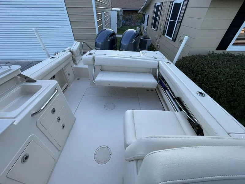 Slide: The Image of Grady-White 275 Freedom 2021 - 5537938