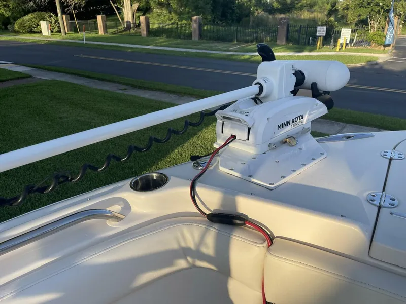 Slide: The Image of Grady-White 275 Freedom 2021 - 5537914