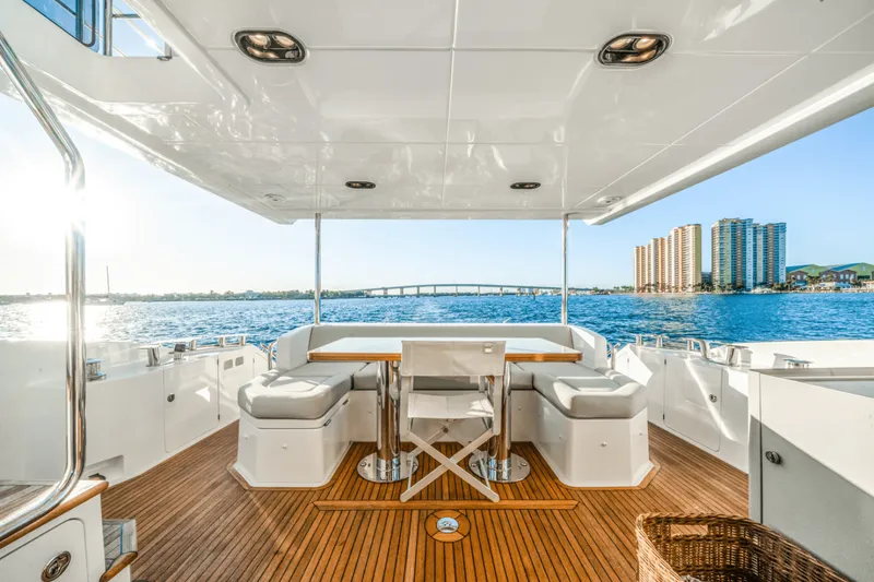 Slide: The Image of Azimut 60 FLYBRIDGE 2021 - 5538048